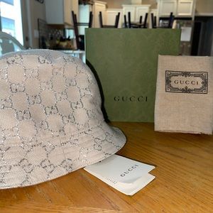 Gucci bucket hat